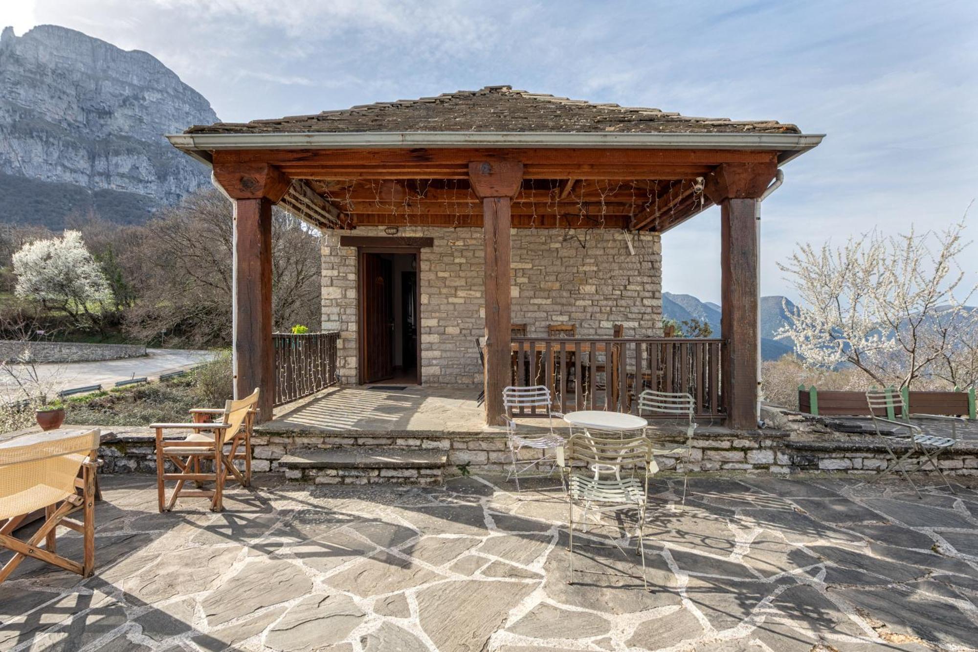 Agriogido - Rupicapra Villas Papigko Exterior photo